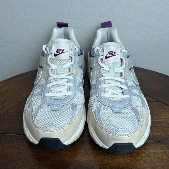 Nike V2K Run Premium Women Size 10.5 Light Bone Viotech Running shoes Low top - Picture 3 of 8